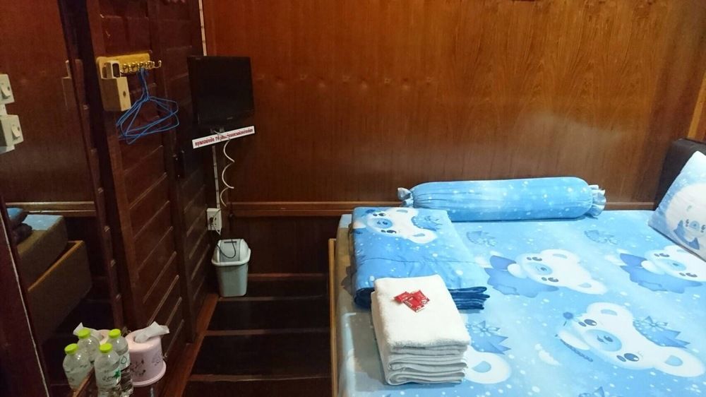 Apartamento Ban Mae Arom Amphawa Exterior foto